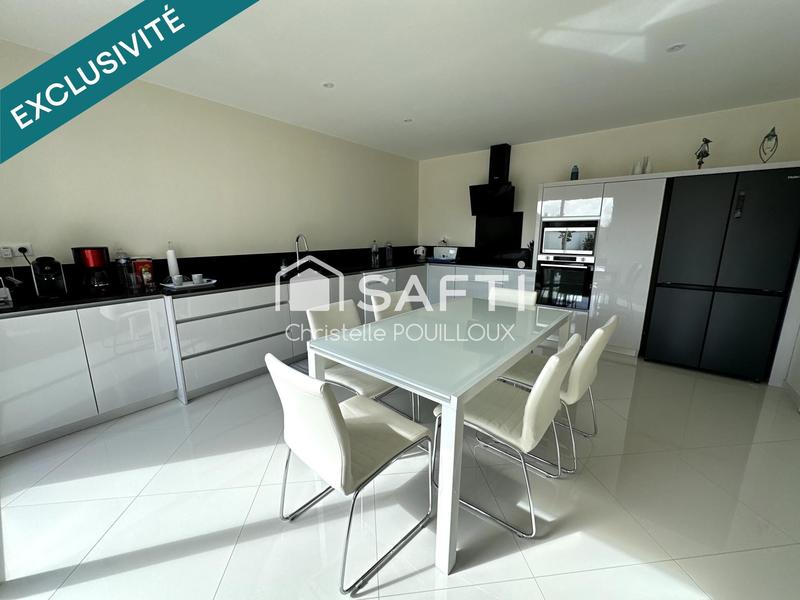 Maison - 151 m² - 5 pièces