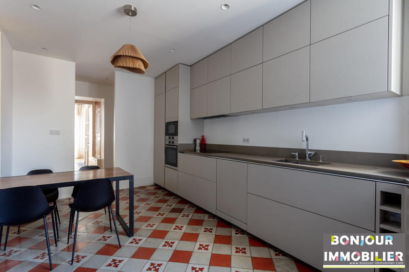 Appartement - 135 m² - 4 pièces