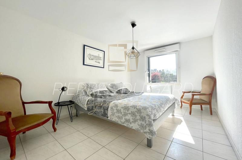 Appartement - 75 m² - 3 pièces