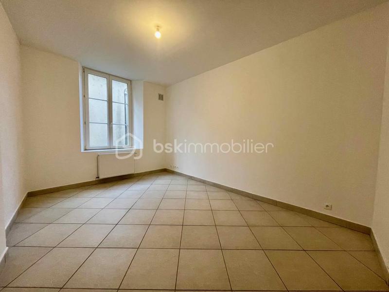 Maison - 104 m² - 4 pièces
