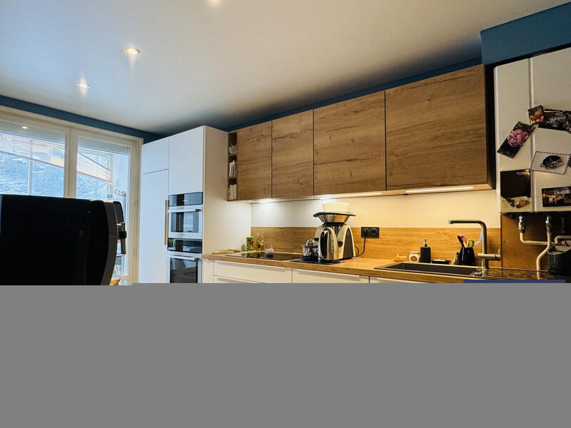 Appartement - 79 m² - 3 pièces