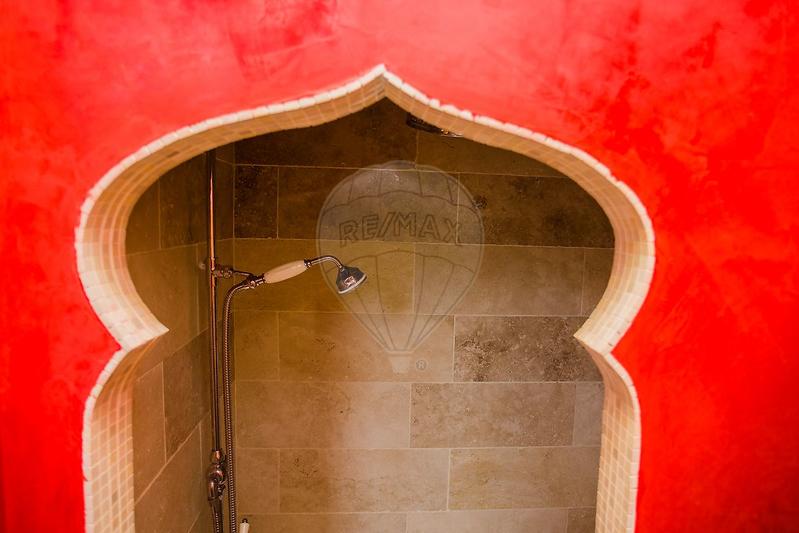 Propriété - 190 m² - 5 pièces