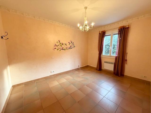 Maison - 108 m² - 6 pièces