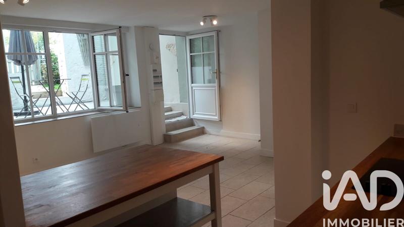 Maison - 460 m² - 19 pièces