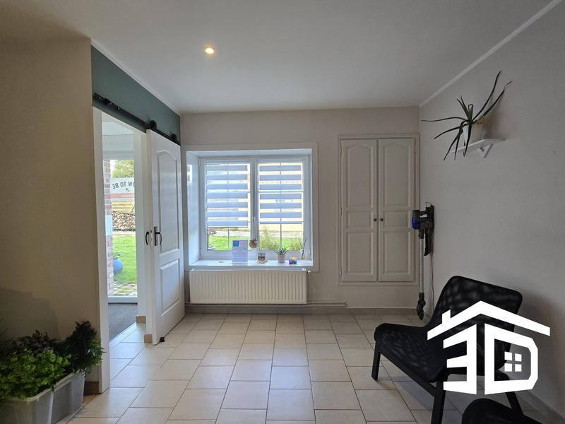 Maison - 180 m² - 8 pièces