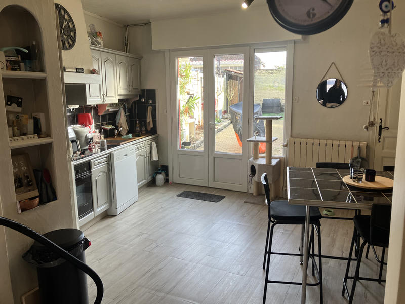 Maison - 84 m² - 4 pièces