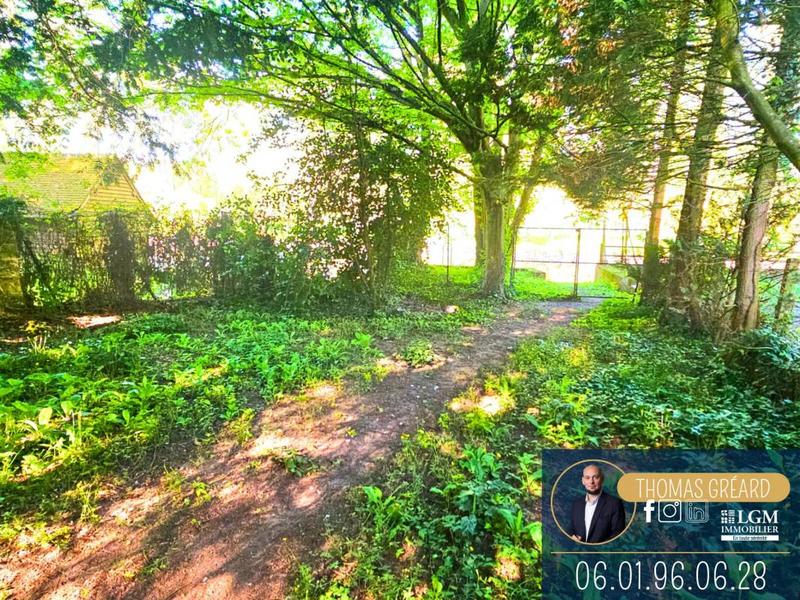 Propriété - 250 m² - 6 pièces