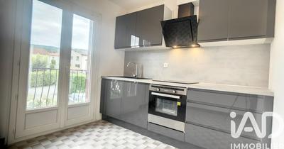 Appartement - 89 m² - 4 pièces