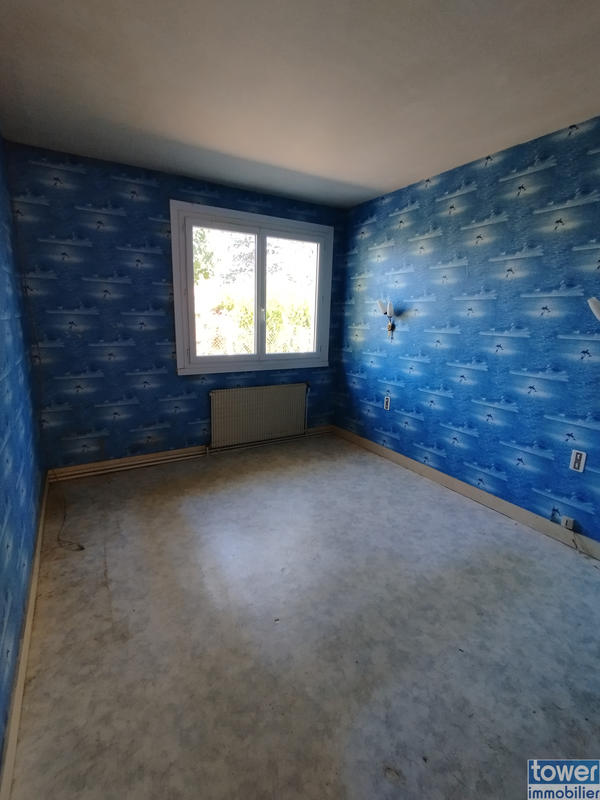 Maison - 99 m² - 6 pièces