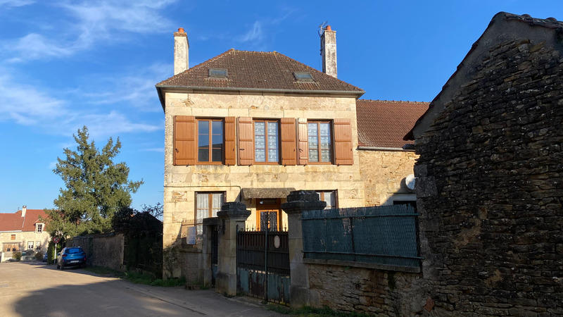Maison - 70 m² - 5 pièces
