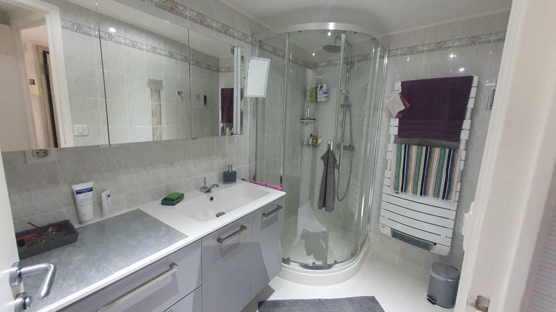 Appartement - 105 m² - 4 pièces