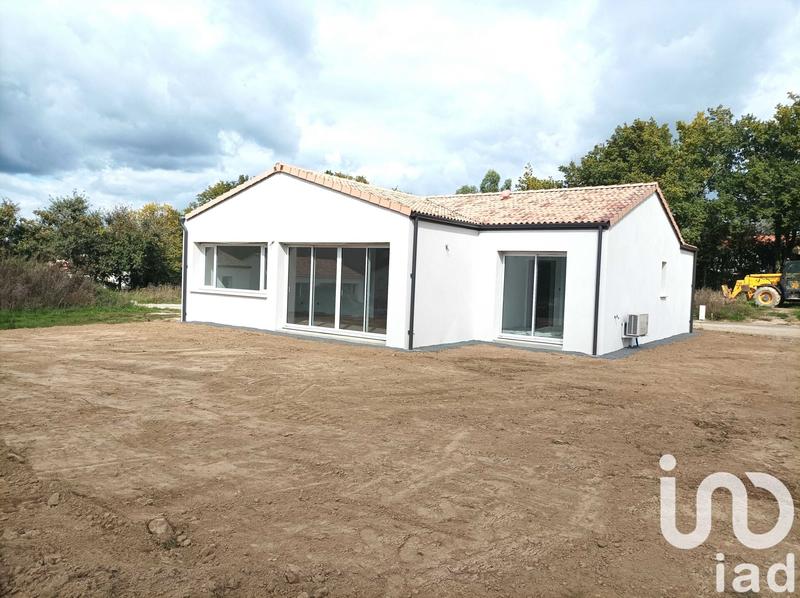 Maison - 88 m² - 4 pièces