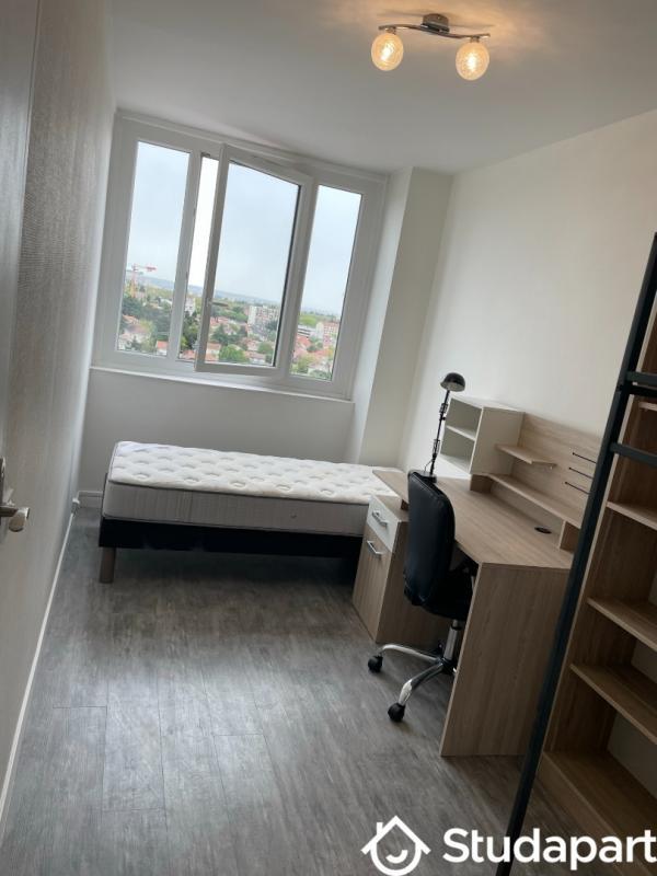 Chambre - 9 m² - 1 pièce