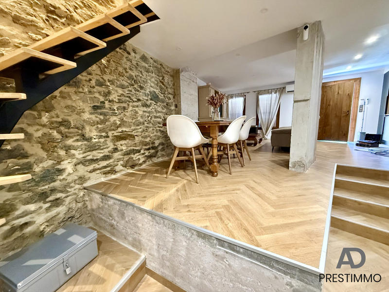 Maison traditionnelle - 115 m² - 4 pièces