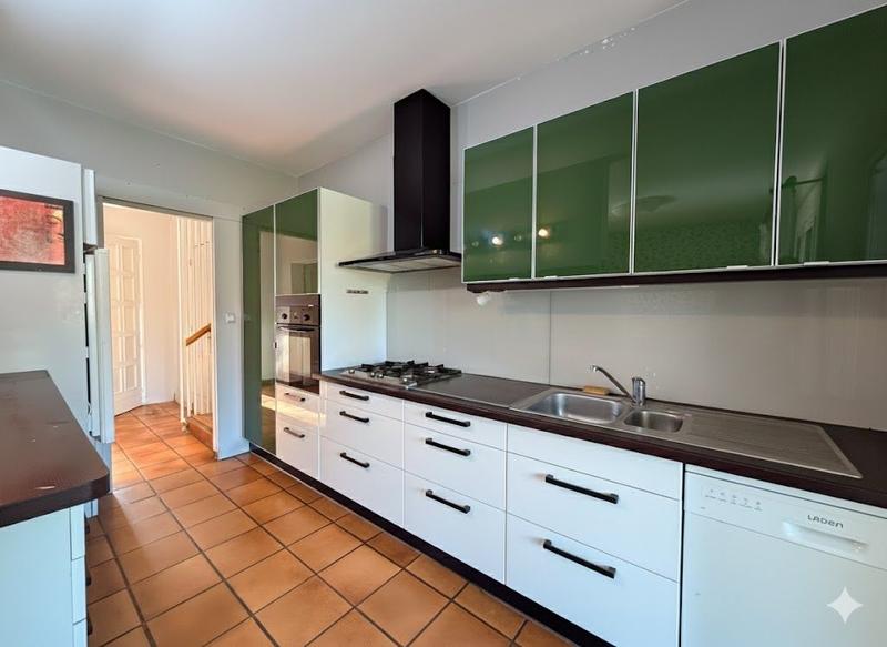 Maison - 102 m² - 4 pièces