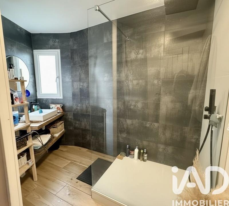 Appartement - 103 m² - 5 pièces