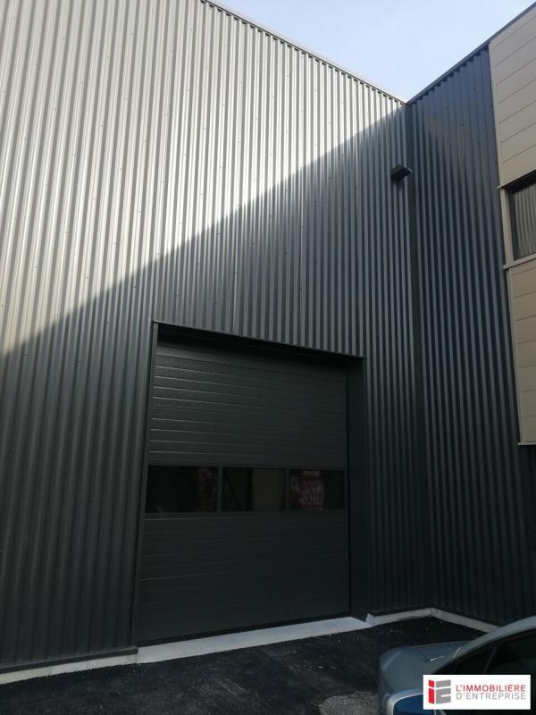 Local d'activité / Entrepôt - 387 m²