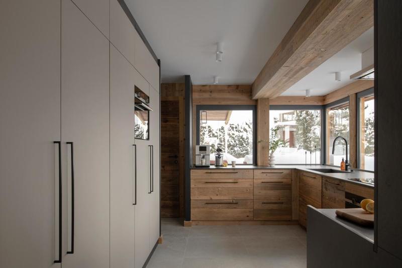 Maison - 267 m² - 8 pièces