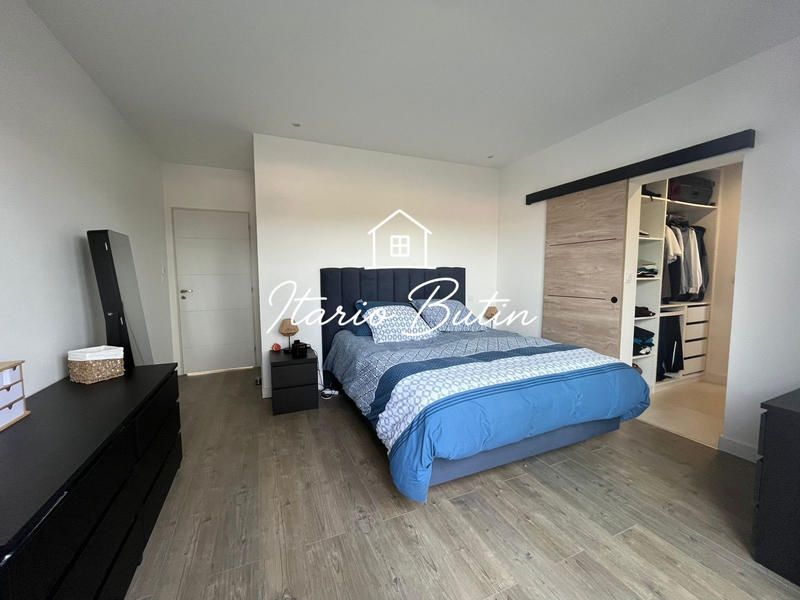 Villa - 149 m² - 5 pièces