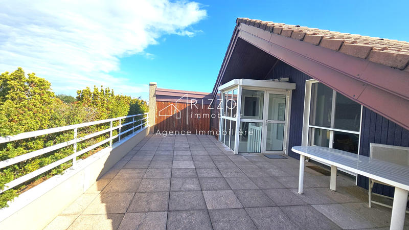 Appartement - 131 m² - 5 pièces