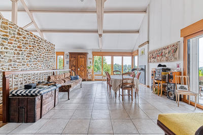 Maison - 178 m² - 6 pièces