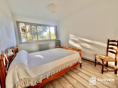 Appartement - 85 m² - 4 pièces