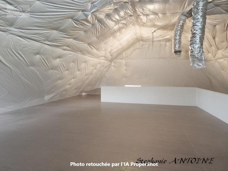 Maison - 284 m² - 9 pièces