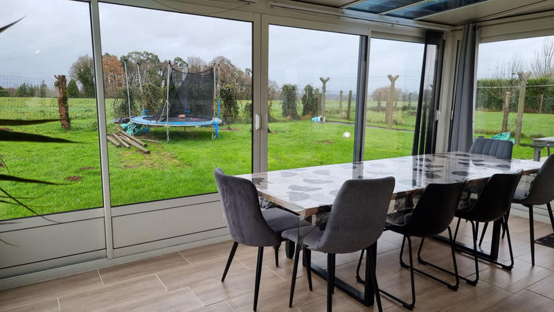 Maison - 90 m² - 5 pièces