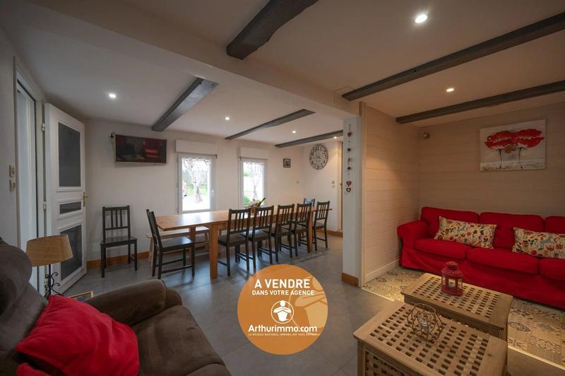 Maison - 200 m² - 7 pièces