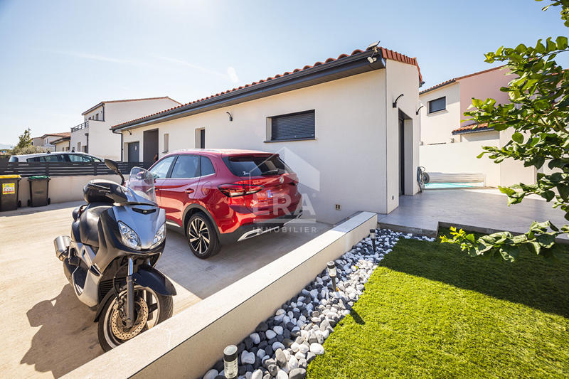 Maison - 101 m² - 5 pièces