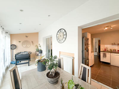 Maison - 105 m² - 4 pièces