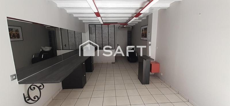 Local commercial - 67 m² - 3 pièces