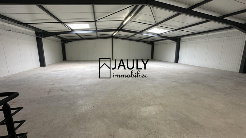 Local commercial - 900 m²