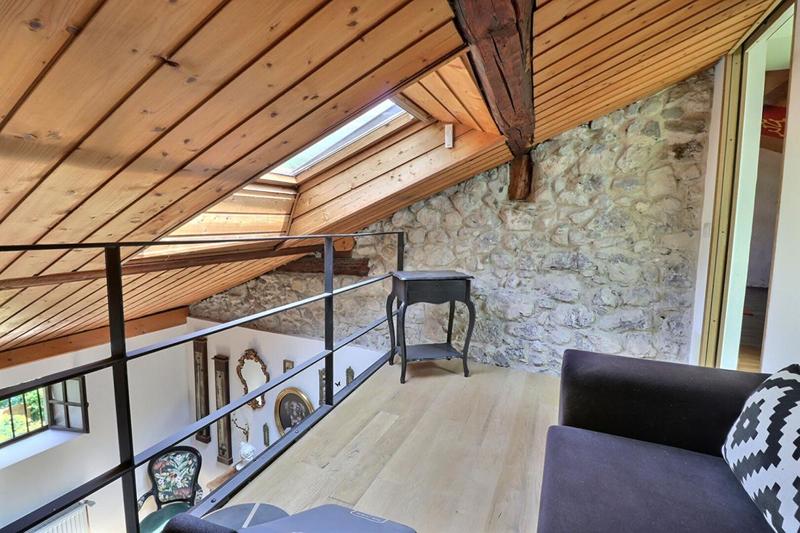 Maison - 210 m² - 7 pièces