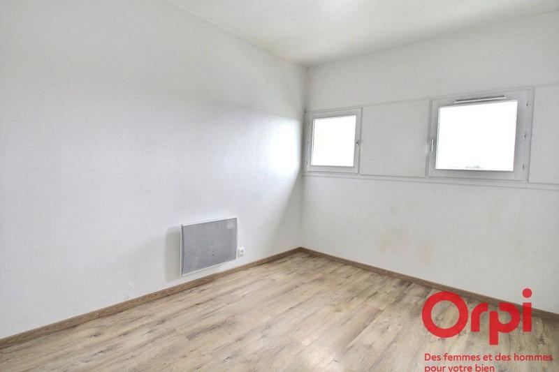 Appartement - 92 m² - 5 pièces