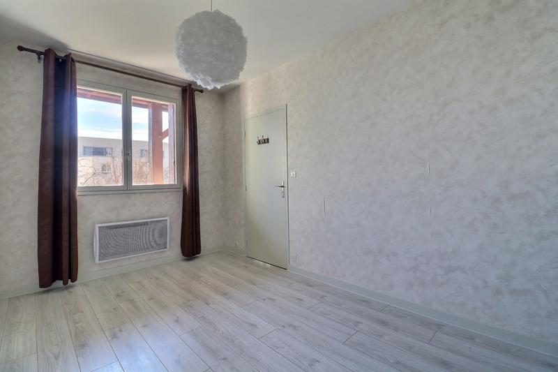 Maison traditionnelle - 107 m² - 4 pièces