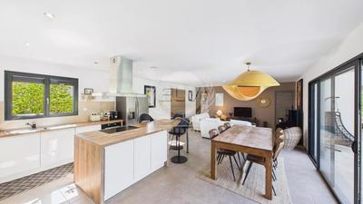 Villa - 120 m² - 5 pièces