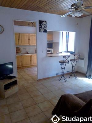 Chambre - 11 m² - 1 pièce