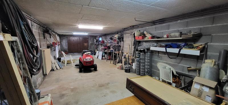 Maison - 211 m² - 6 pièces