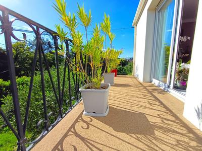 Maison - 105 m² - 4 pièces