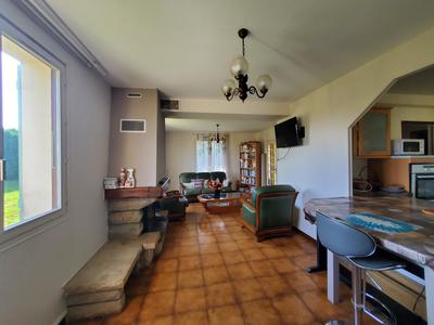 Maison - 110 m² - 5 pièces