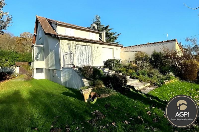 Maison traditionnelle - 122 m² - 5 pièces