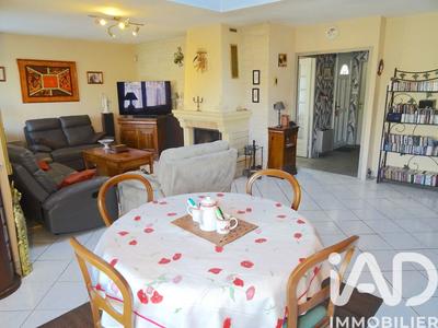 Maison - 97 m² - 5 pièces
