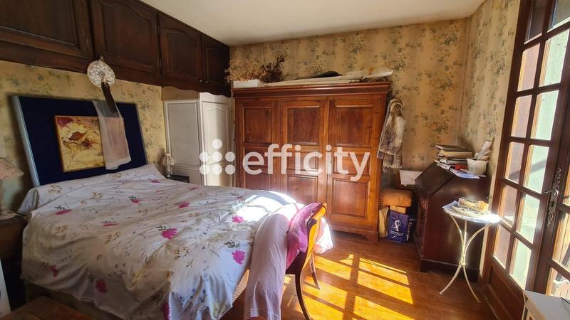 Maison - 200 m² - 5 pièces