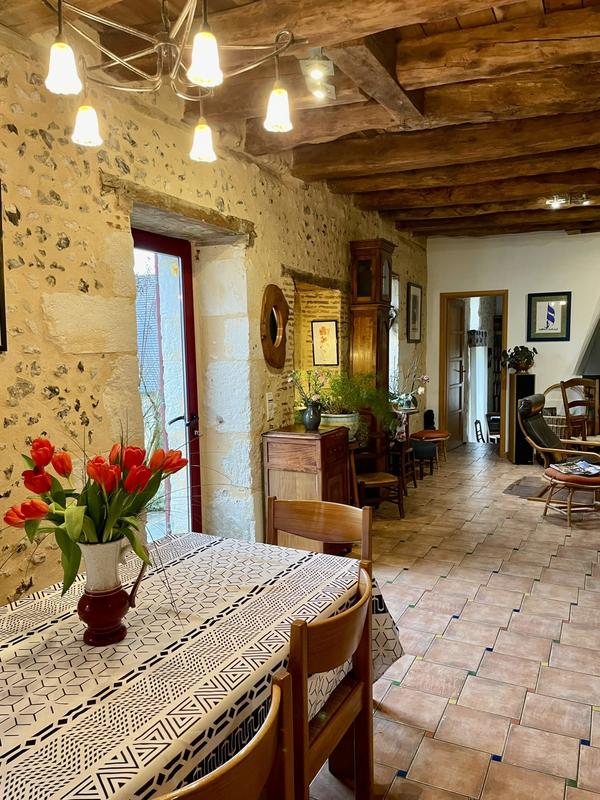 Maison - 288 m² - 8 pièces