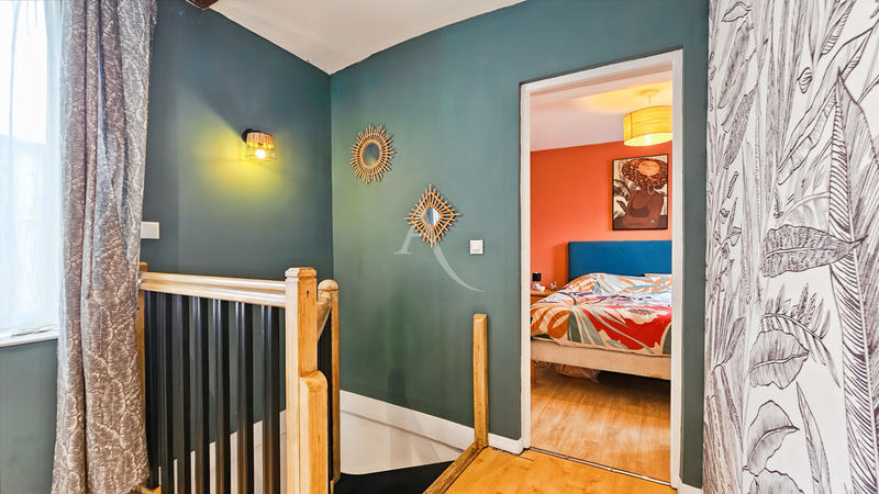 Maison - 142 m² - 6 pièces