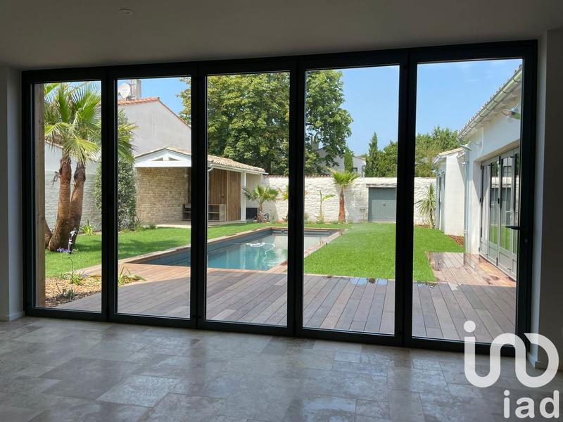 Maison - 291 m² - 8 pièces