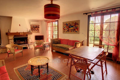 Villa - 139 m² - 6 pièces