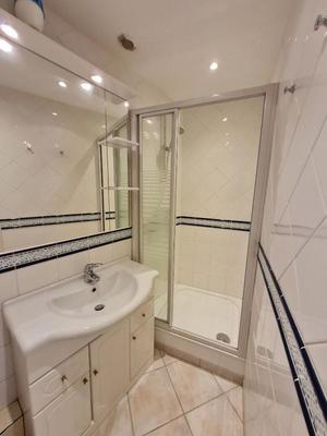 Studio - 15 m² - 1 pièce