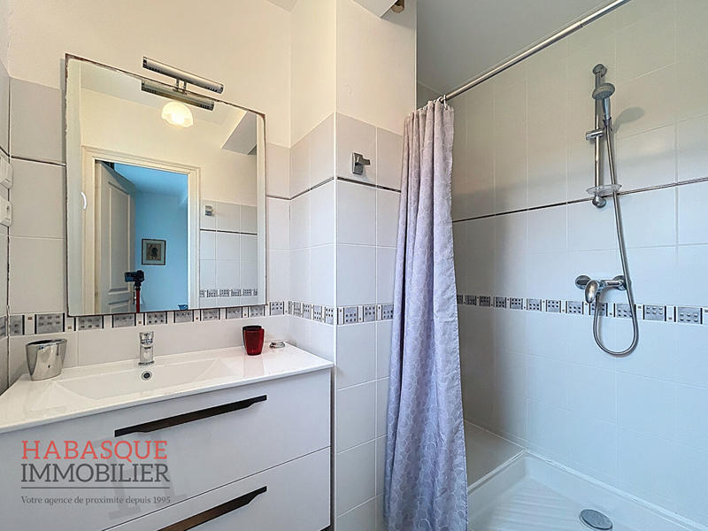 Maison - 142 m² - 7 pièces